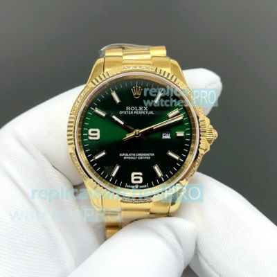 AR Factory Copy Rolex Oyster Perpetual Date 34mm Yellow Gold Green Face Watch 